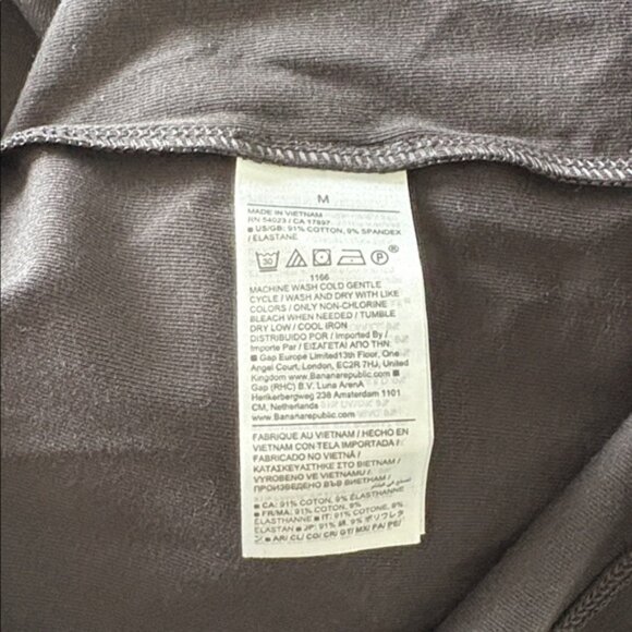 Refined Crew-Neck T-Shirt In Black - Picture 4 of 6